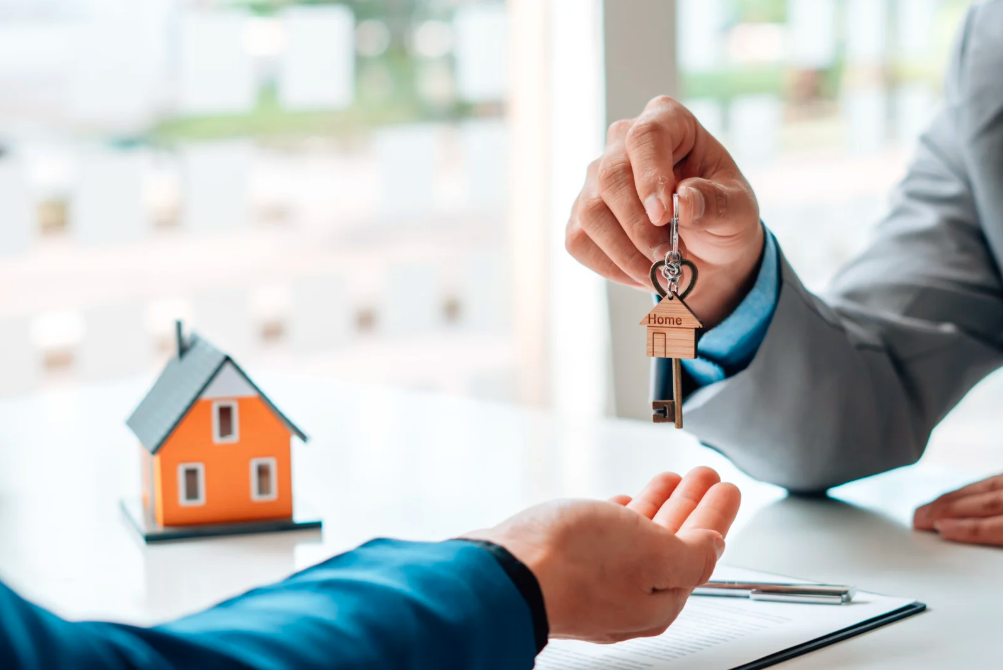 Realty Royale Luxury Real Estate